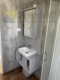 Neuwertiges wunderschönes Chalet zu veräußern - https___www.paradorverkoop.be_media__1200xAUTO_crop_center-center_none_58993_165-Wastafel (1)
